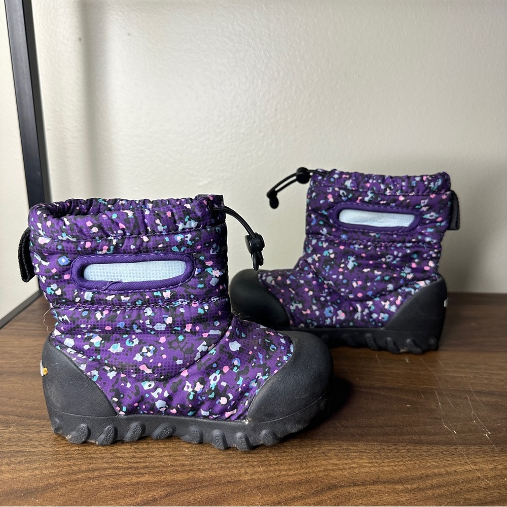 Bogs B Moc Purple Waterproof Snow Boots Sz 10 Little girls - Picture 2 of 7